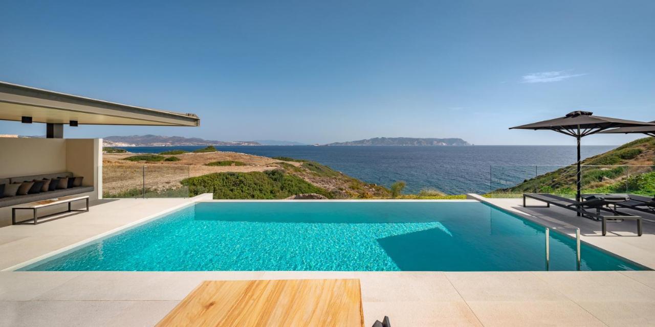 Milos Cove Otel 5*